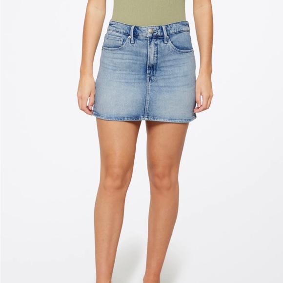 ⭐️SALE⭐️ Good American Denim Mini Skirt - Picture 1 of 10